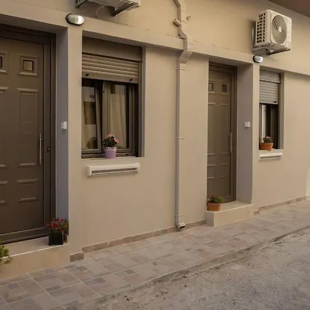 Apartmán Erato Studio, Next To The